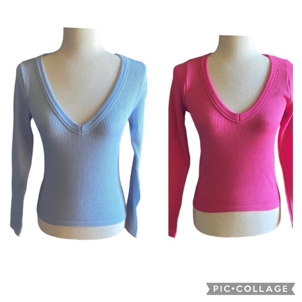 NWOT-WOMENS BUNDLE-NO BOUNDARIES-TWO SWEATERS-SIZE MEDIUM